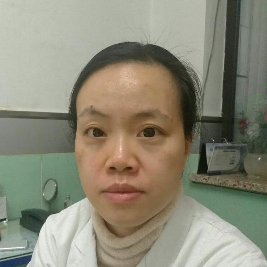 吕静