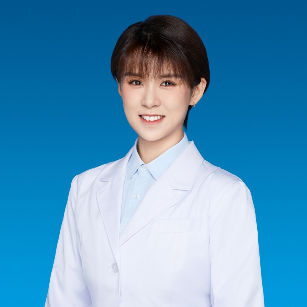 赵妍