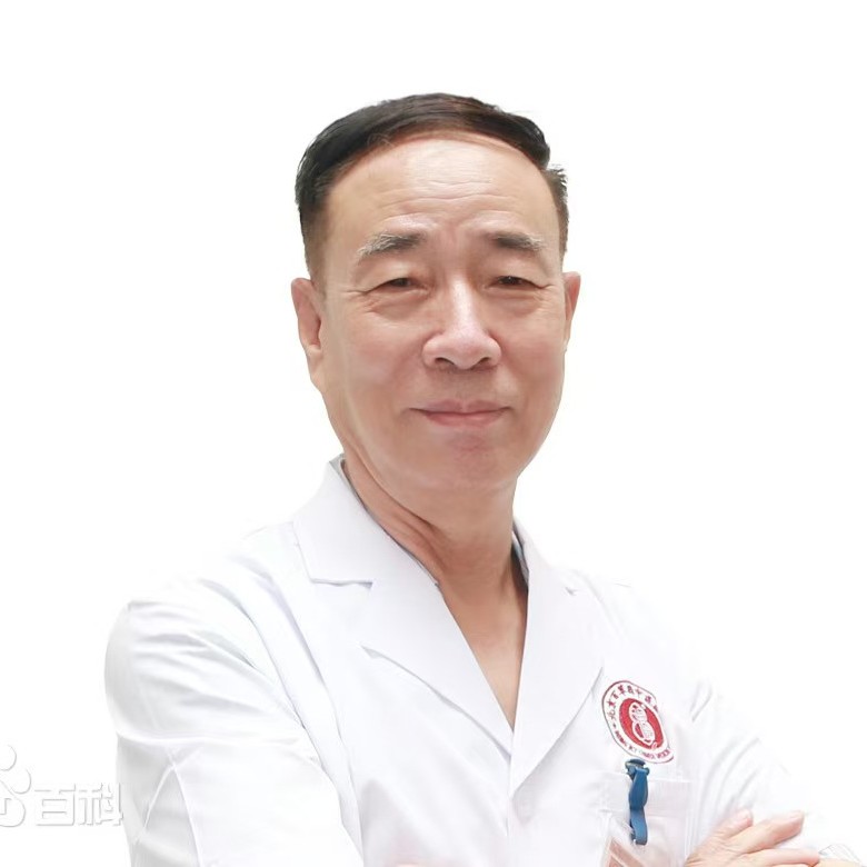 张鸿泰