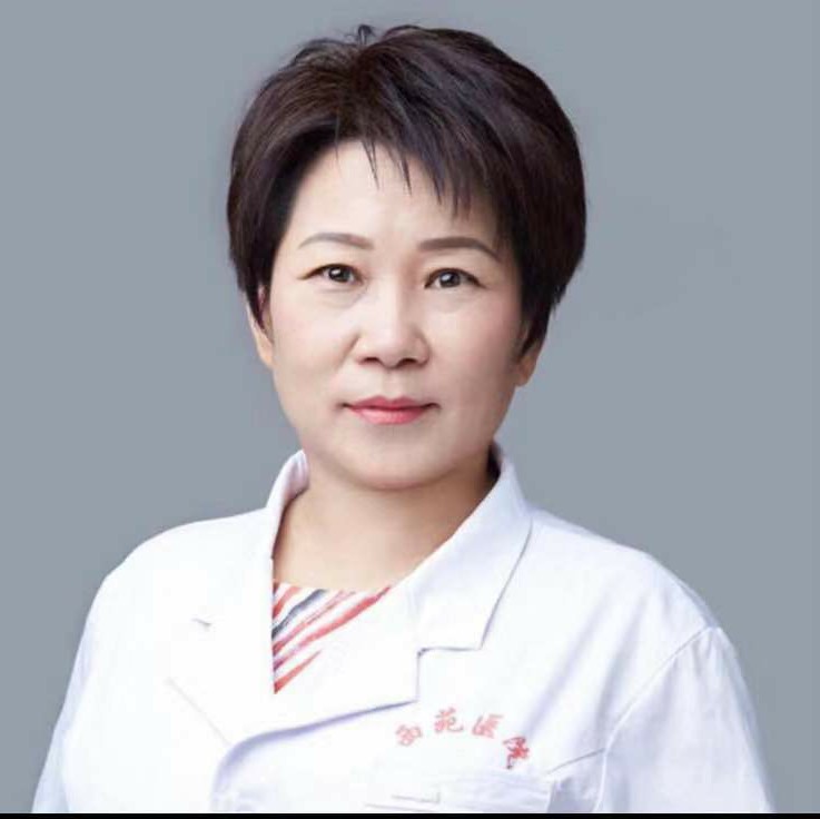 张琼