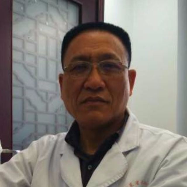 骆伟雄