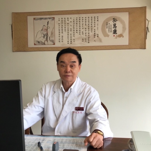 侯卫国