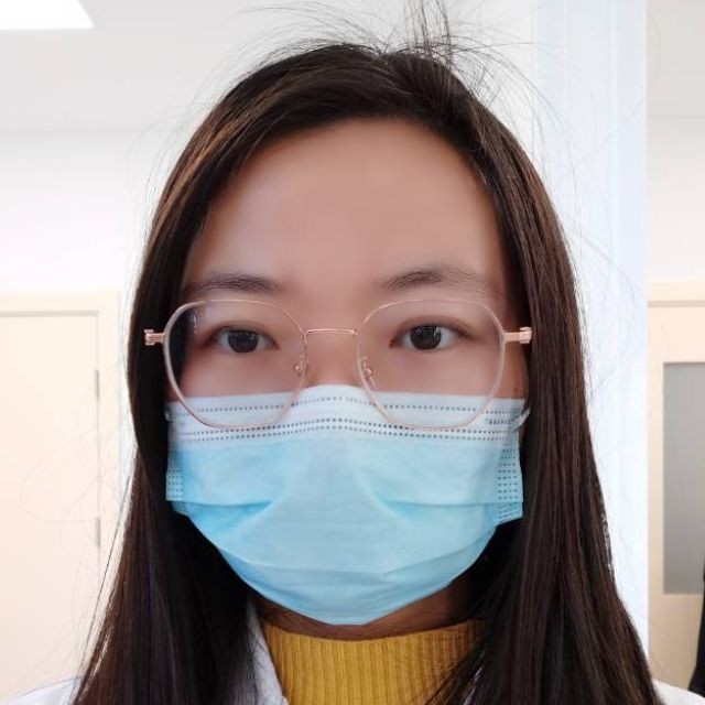 李冬霞