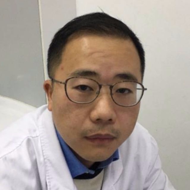 李丹