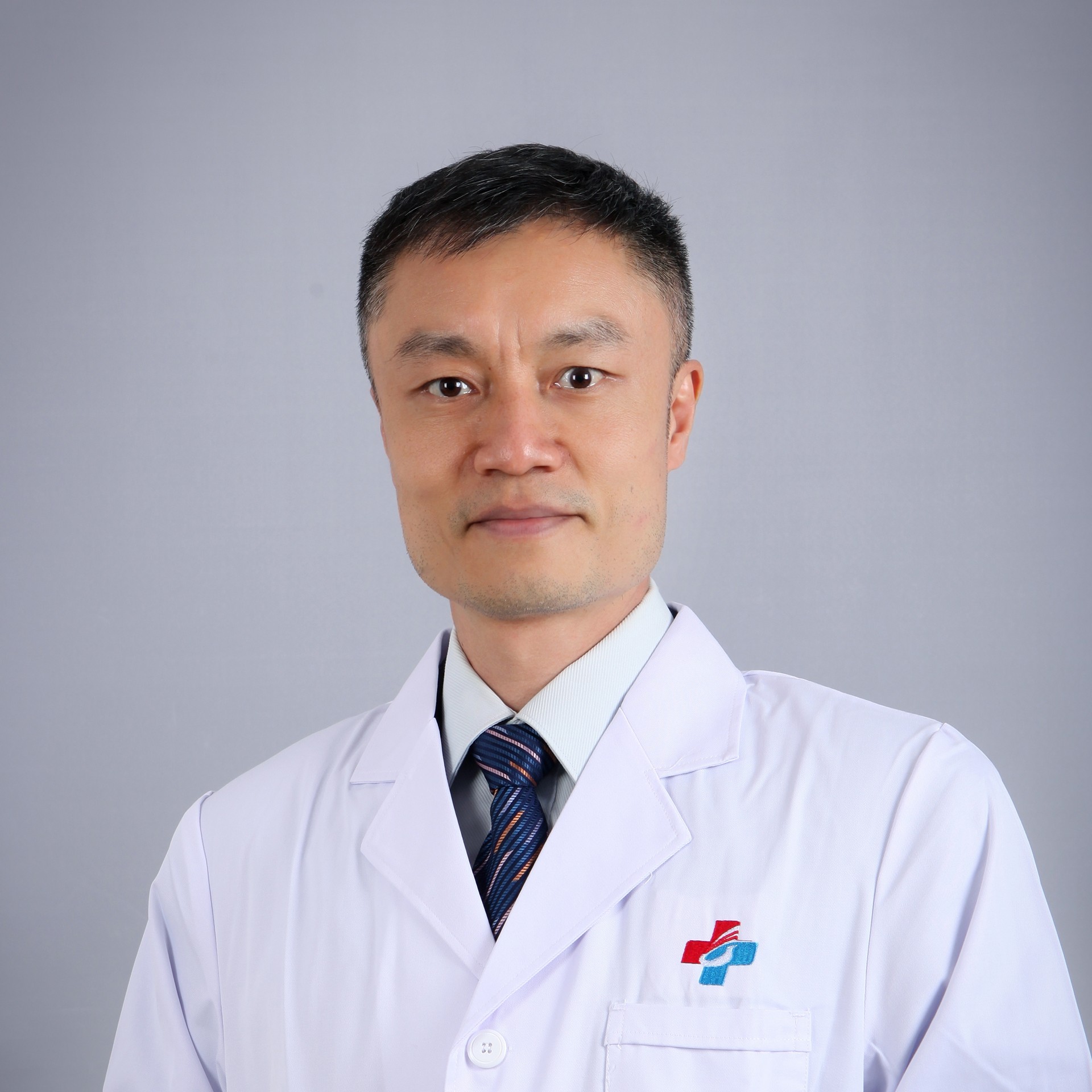 何铭涛