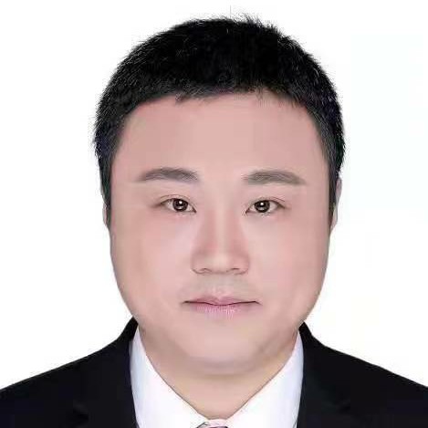 段锦龙