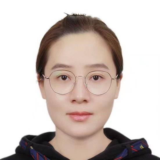 张佳佳