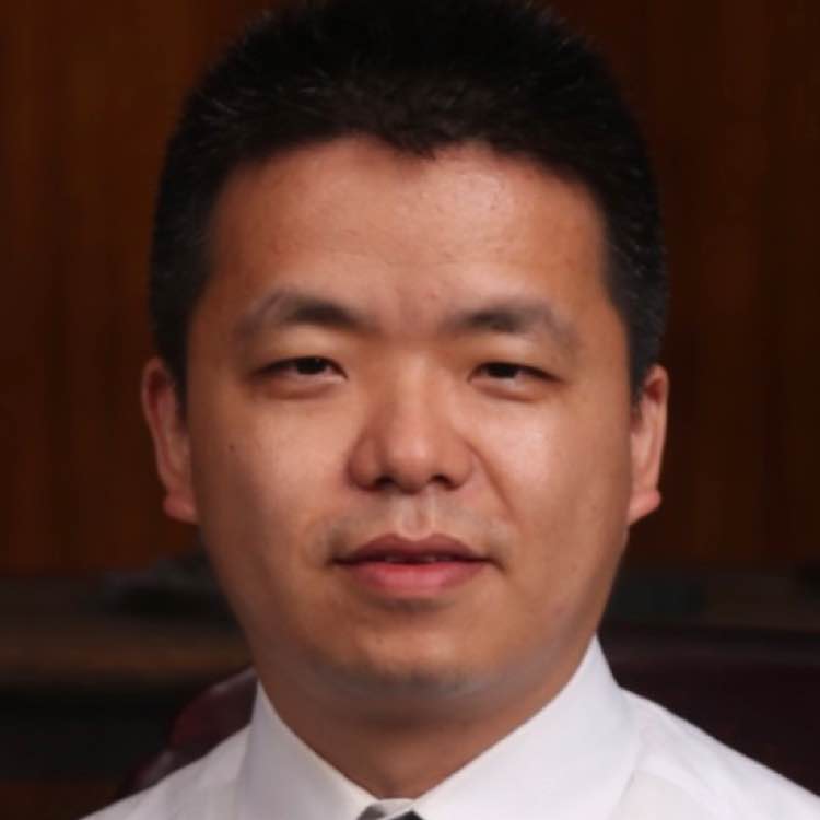 陆宏