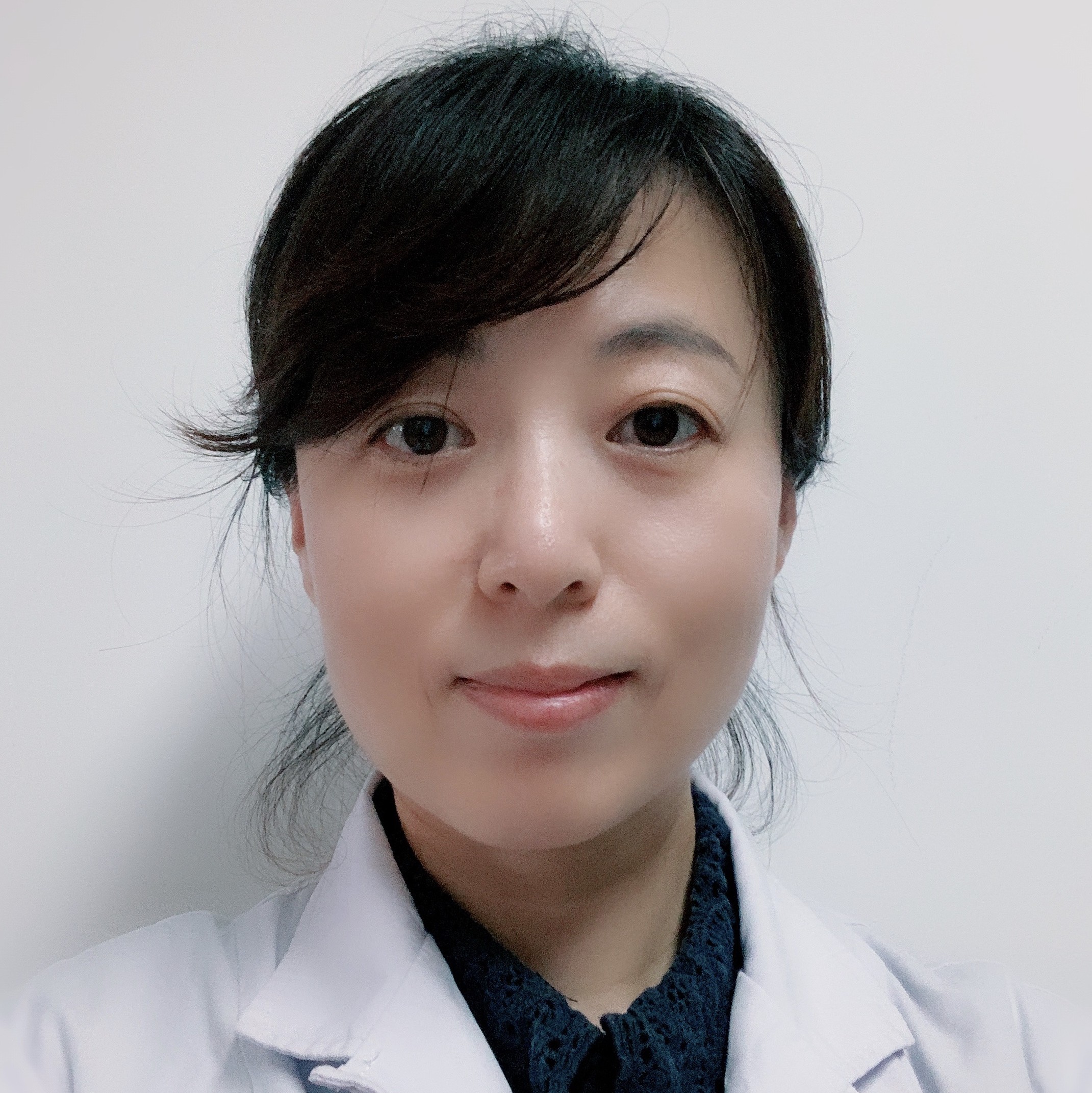 鹿小燕