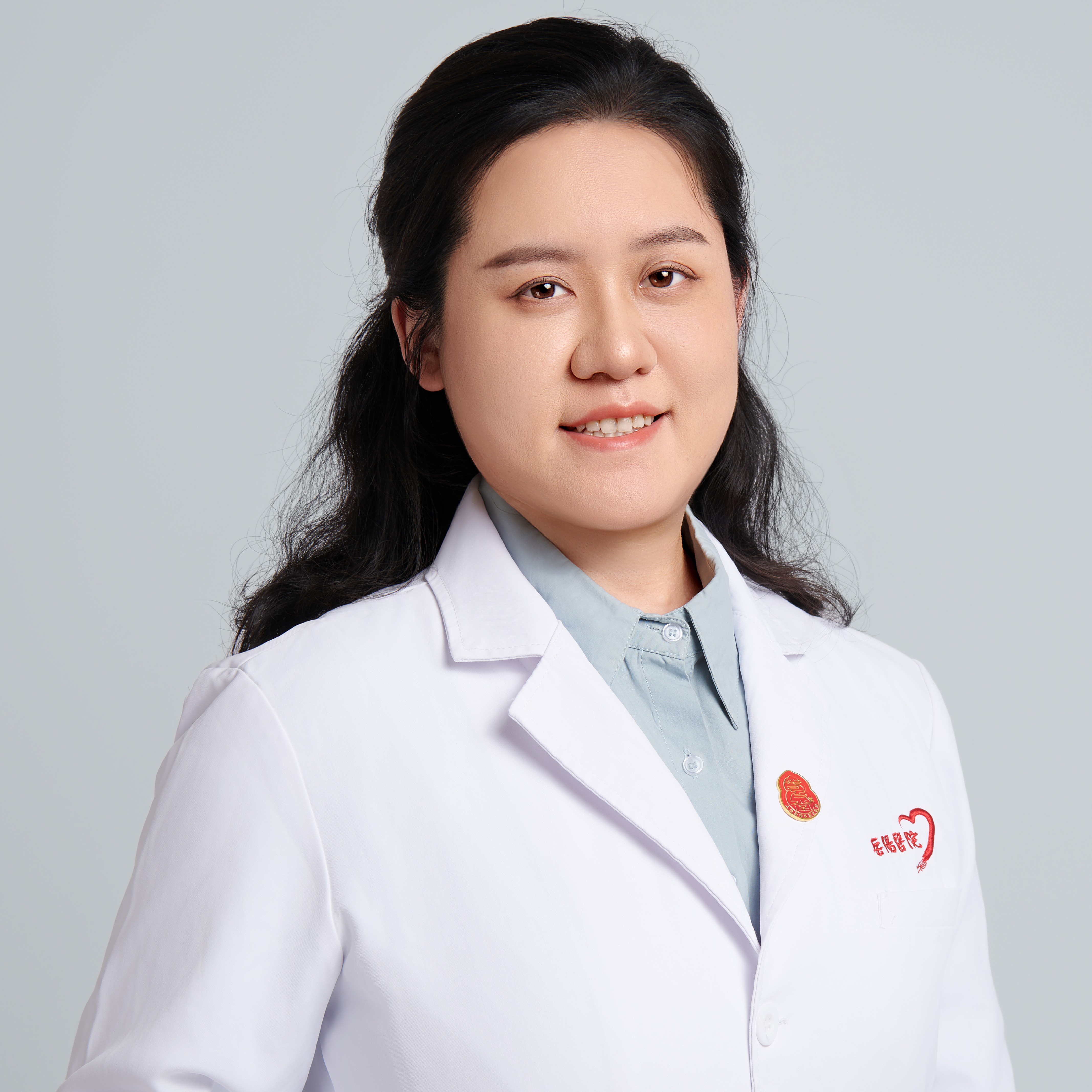 杨滢瑶