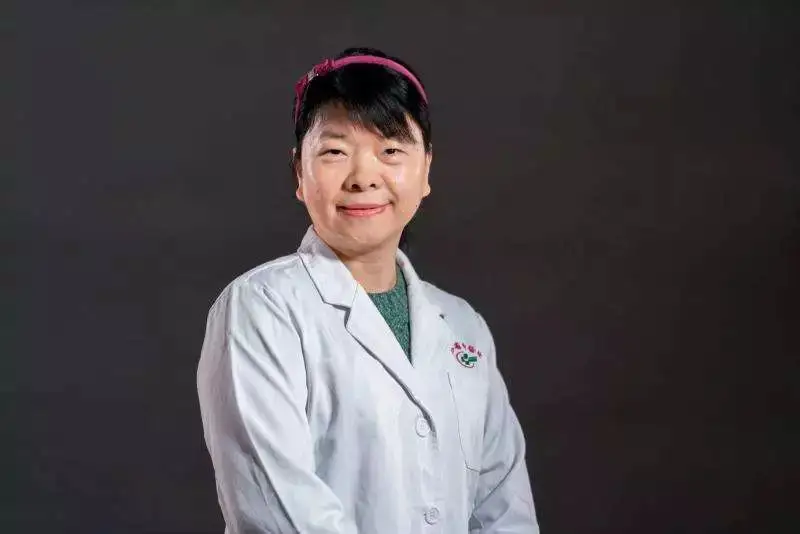 卢传坚