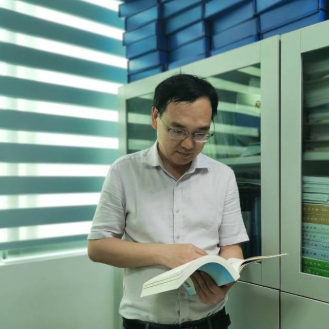 冯伟峰