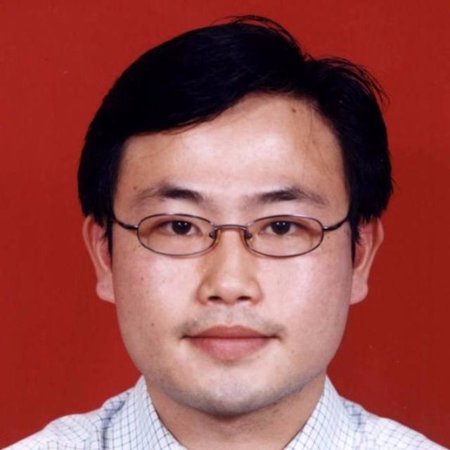 何宜斌