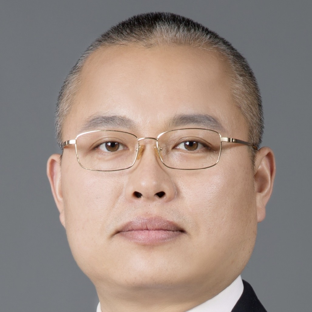 于建华
