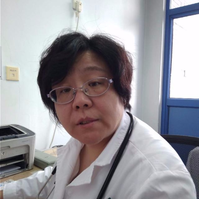 甄小芳