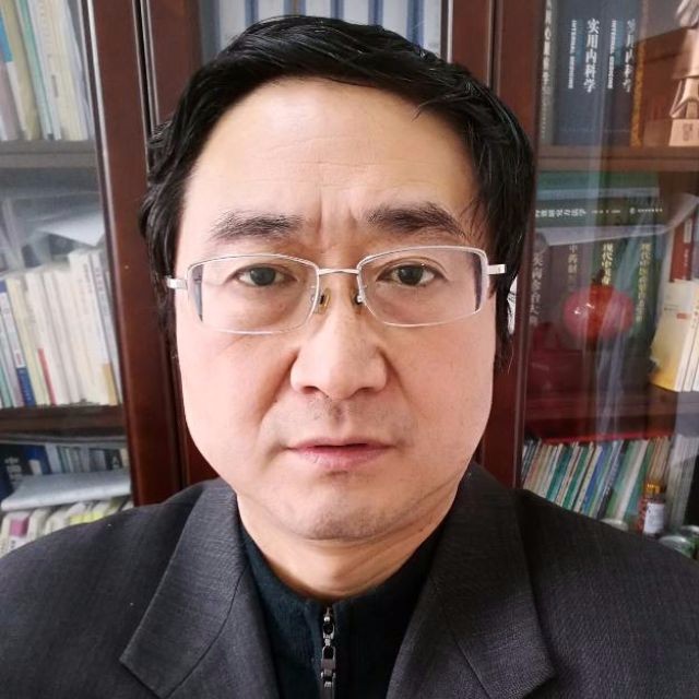 裴林