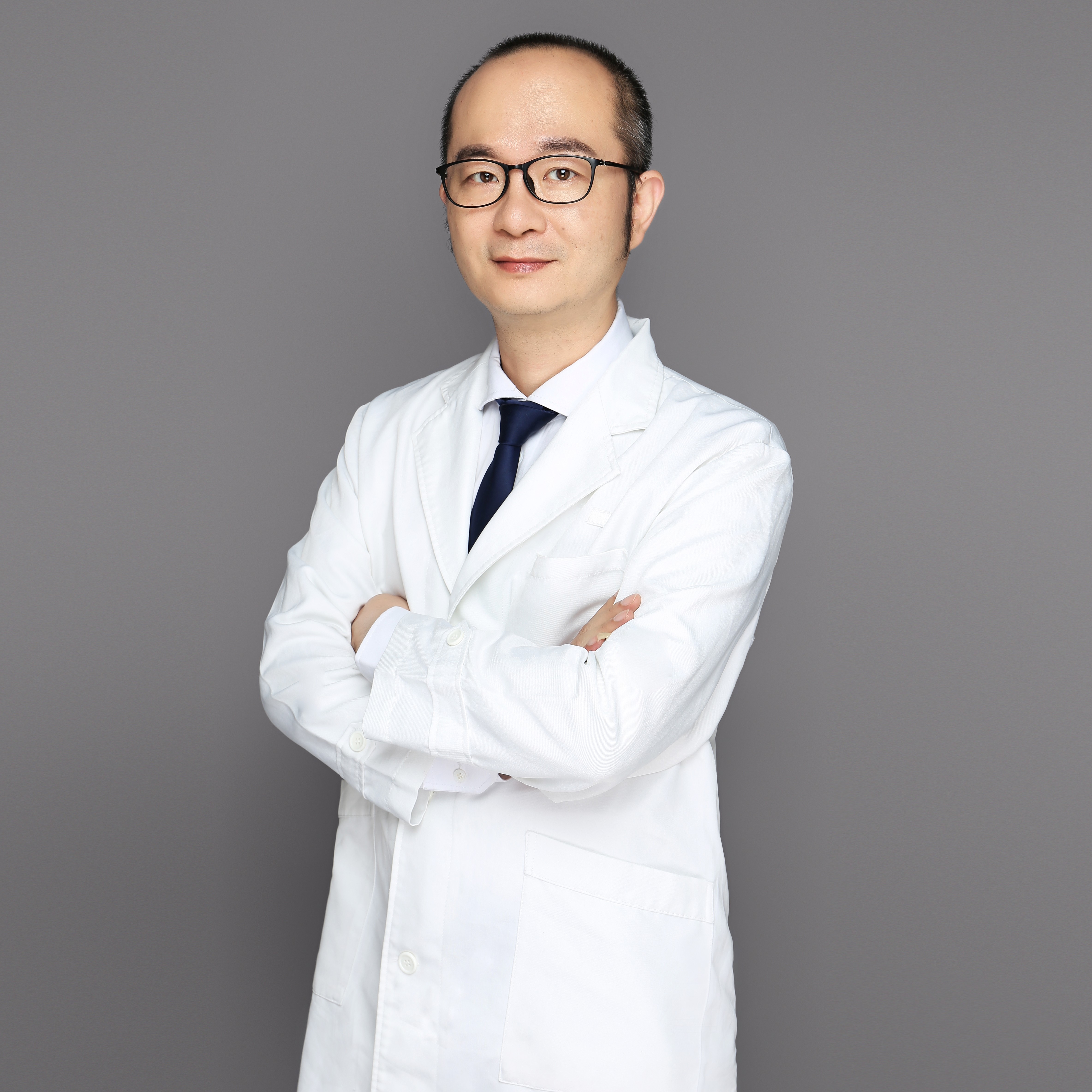 江泽平
