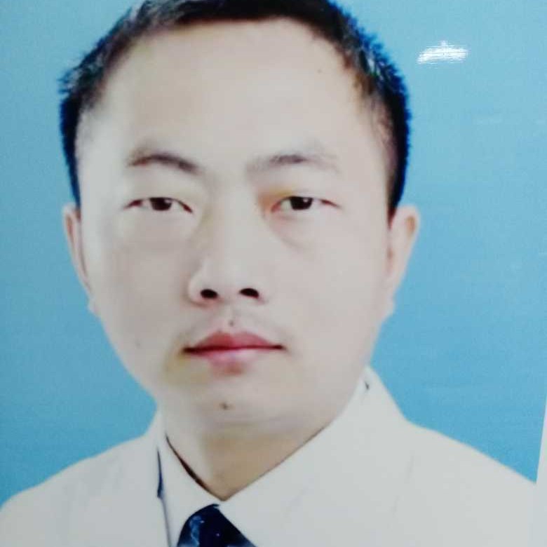 张佳英