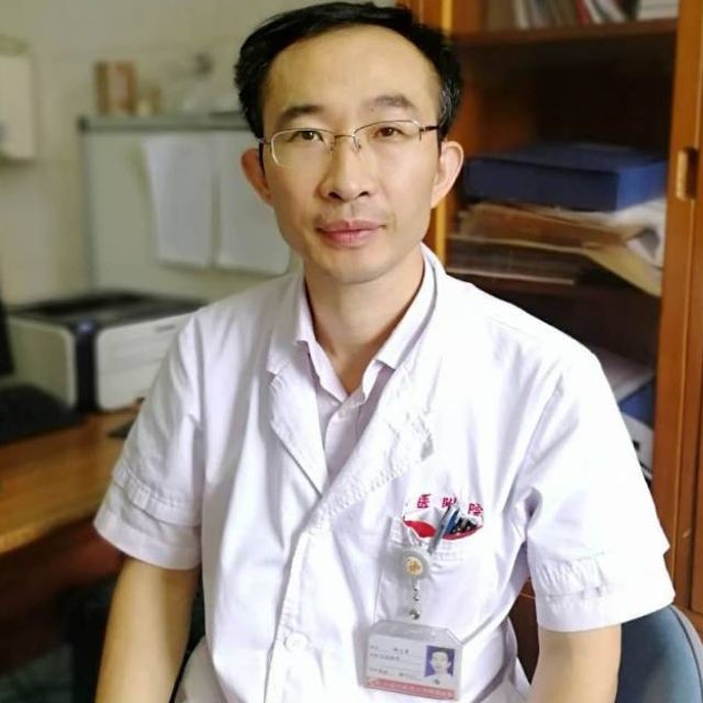 邱占军