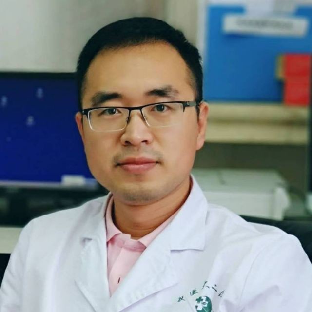 李秀典