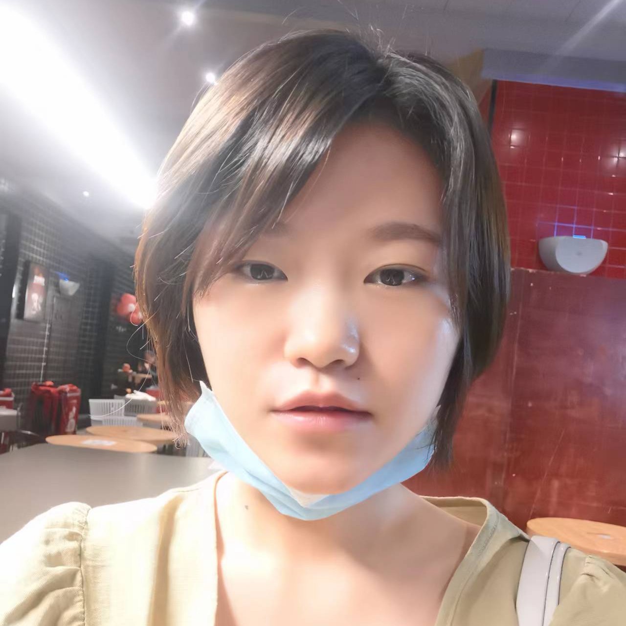 覃馨平