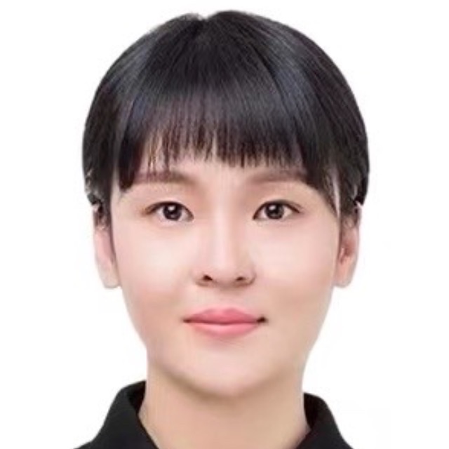 张建英