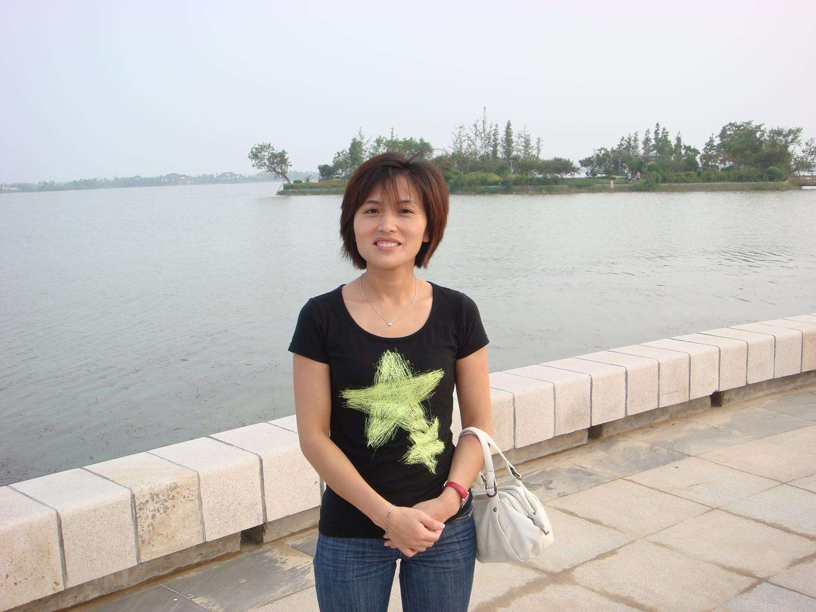秦晓静