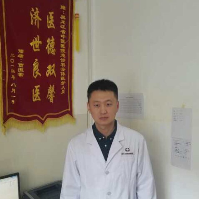杨铭