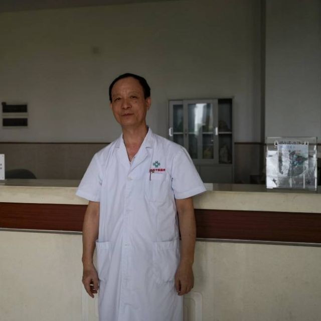 罗敏