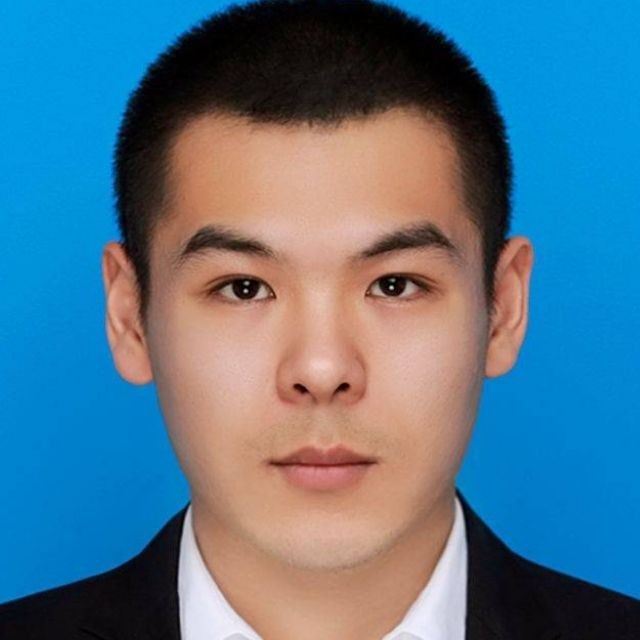 栾逸先