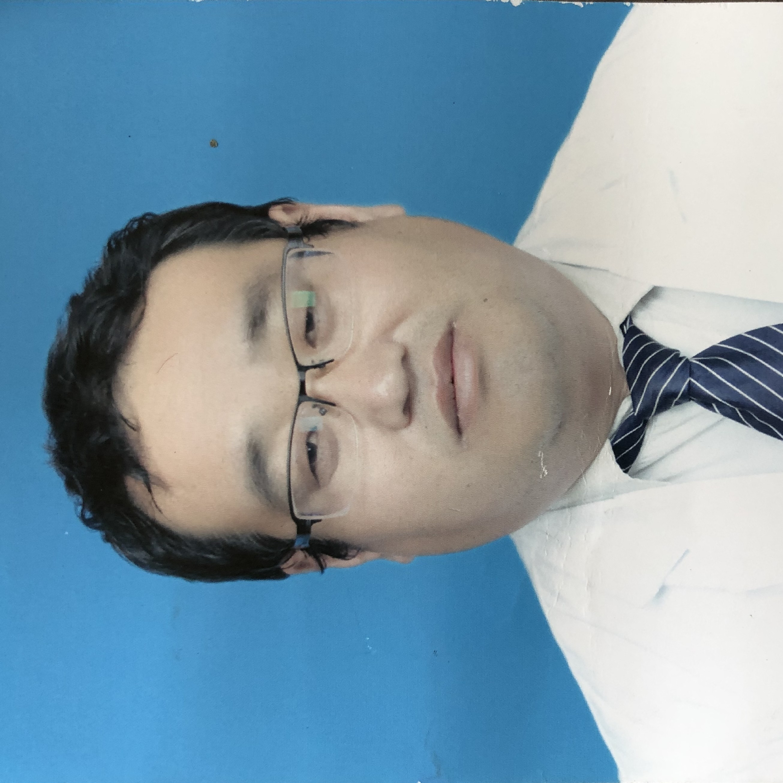 李维彬