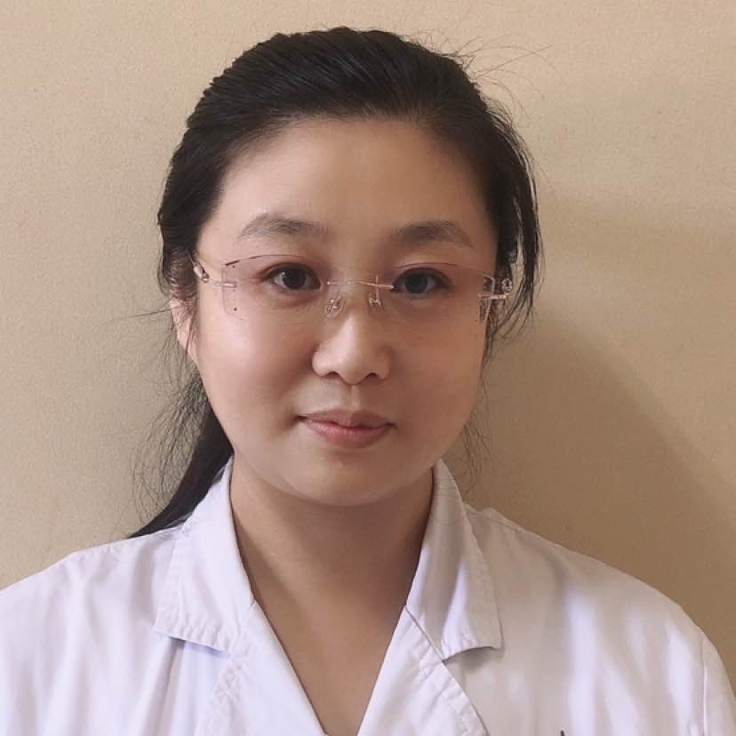 李寅荧