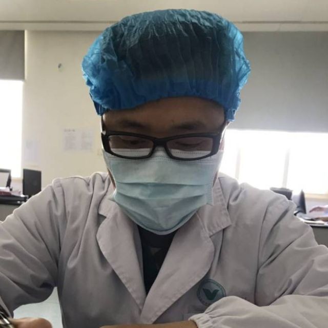 娄勍