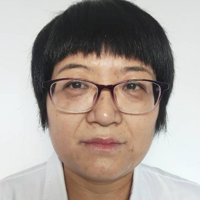 褚付英