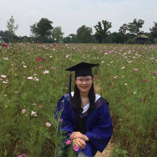 李雅静