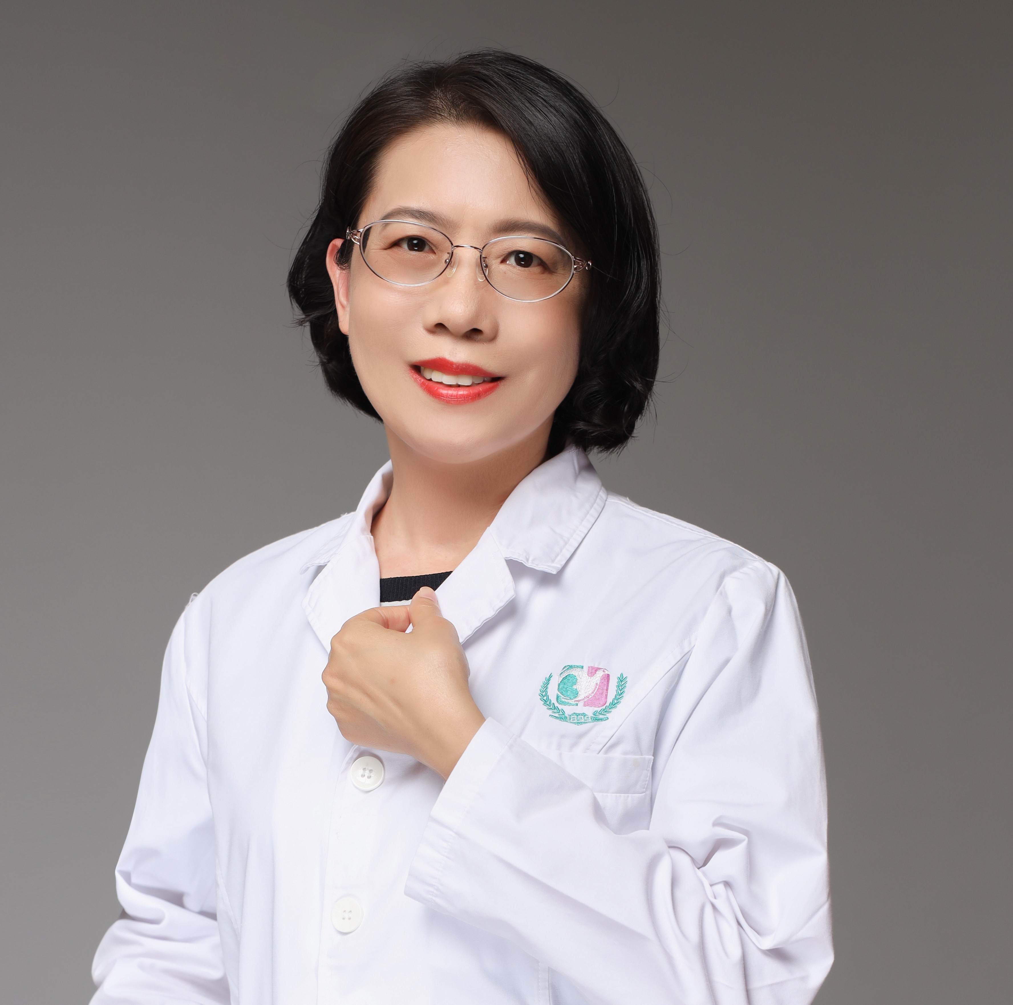 房莉萍