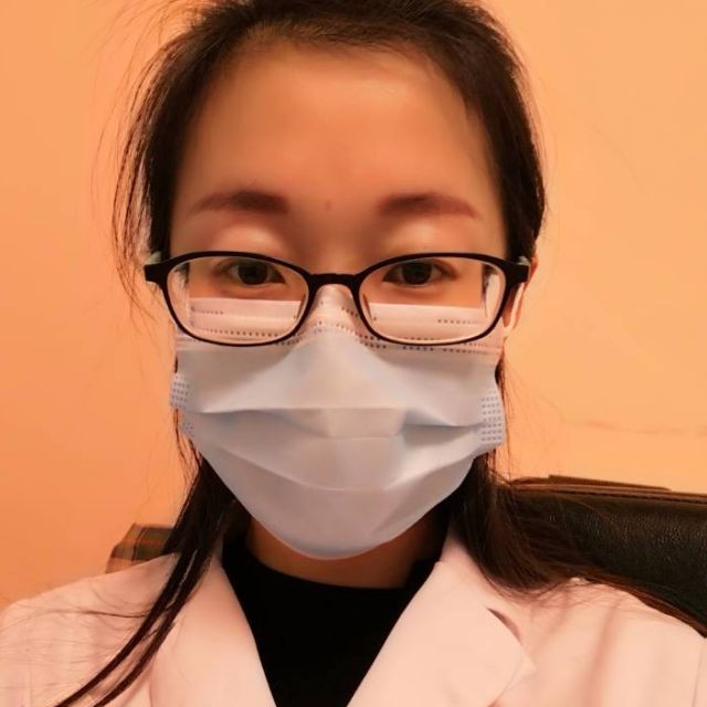 李艳霞