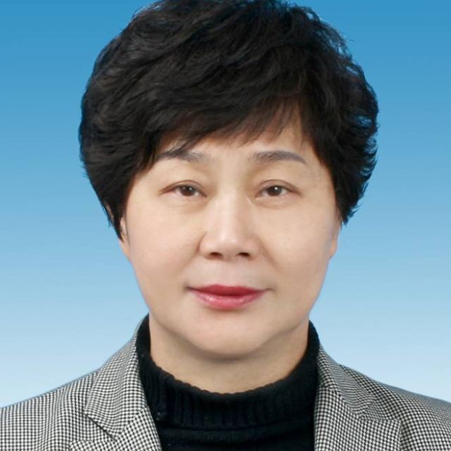 闫镛