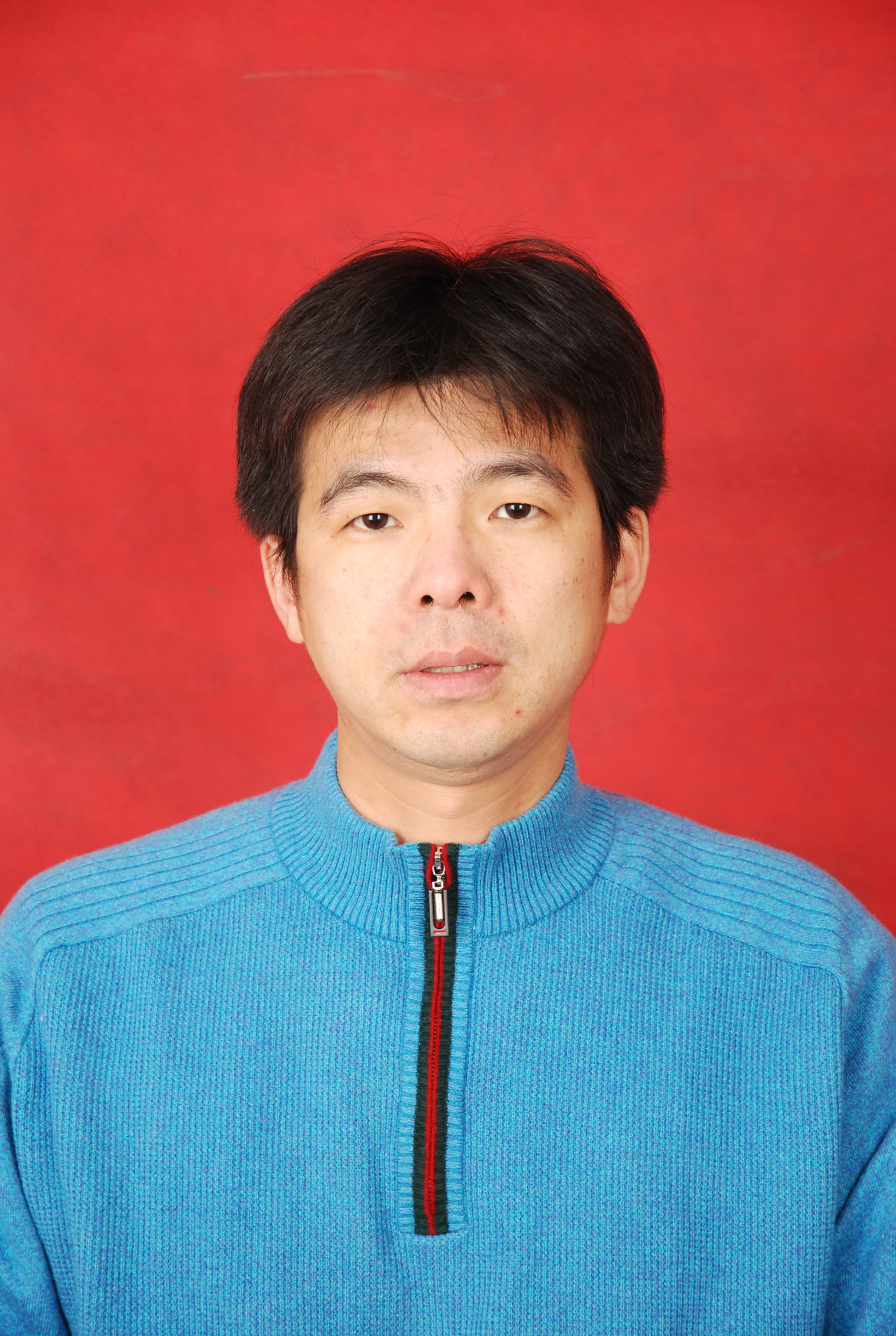 缪东初