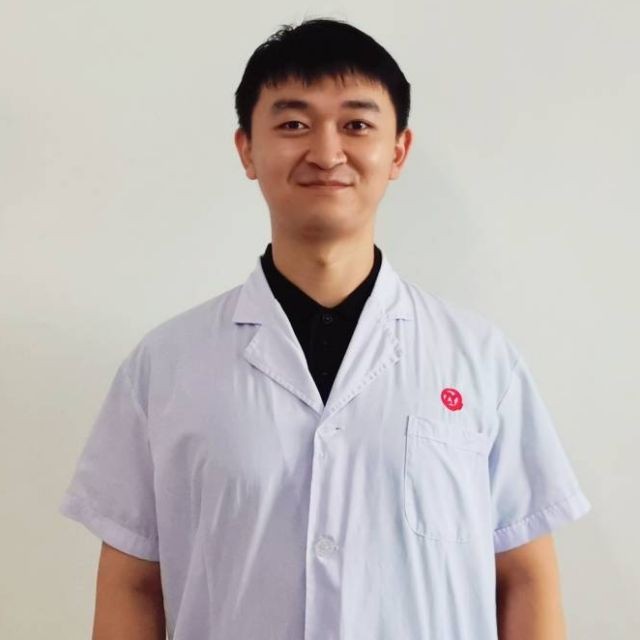 王健