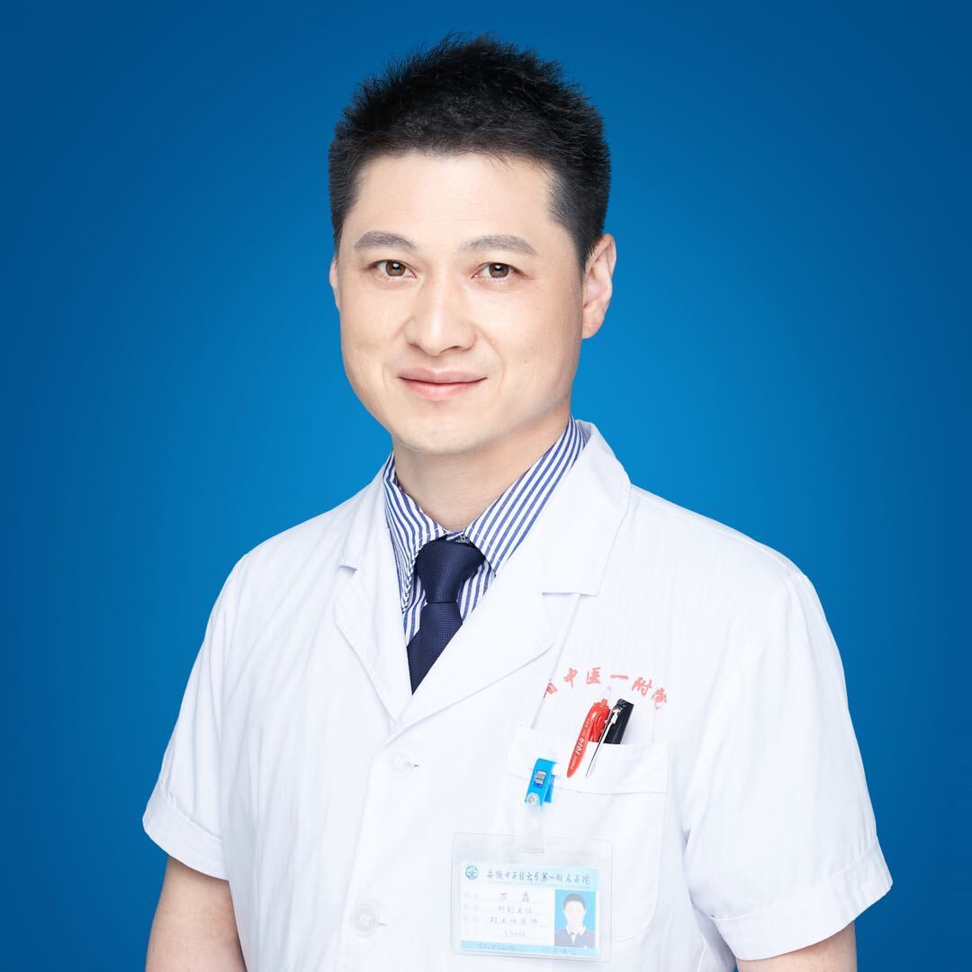 万磊