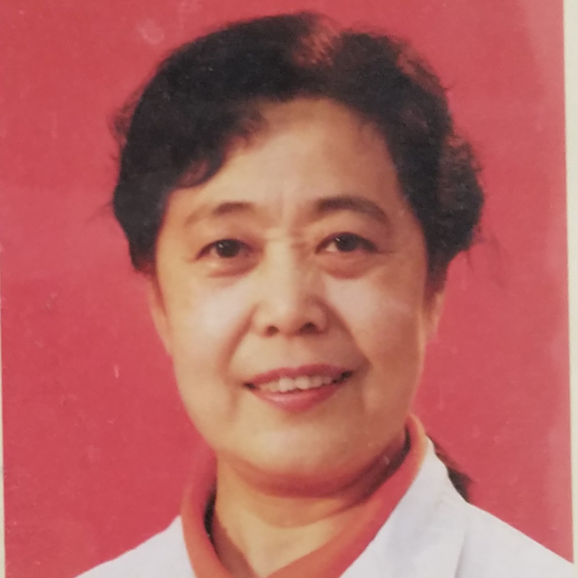 王丽