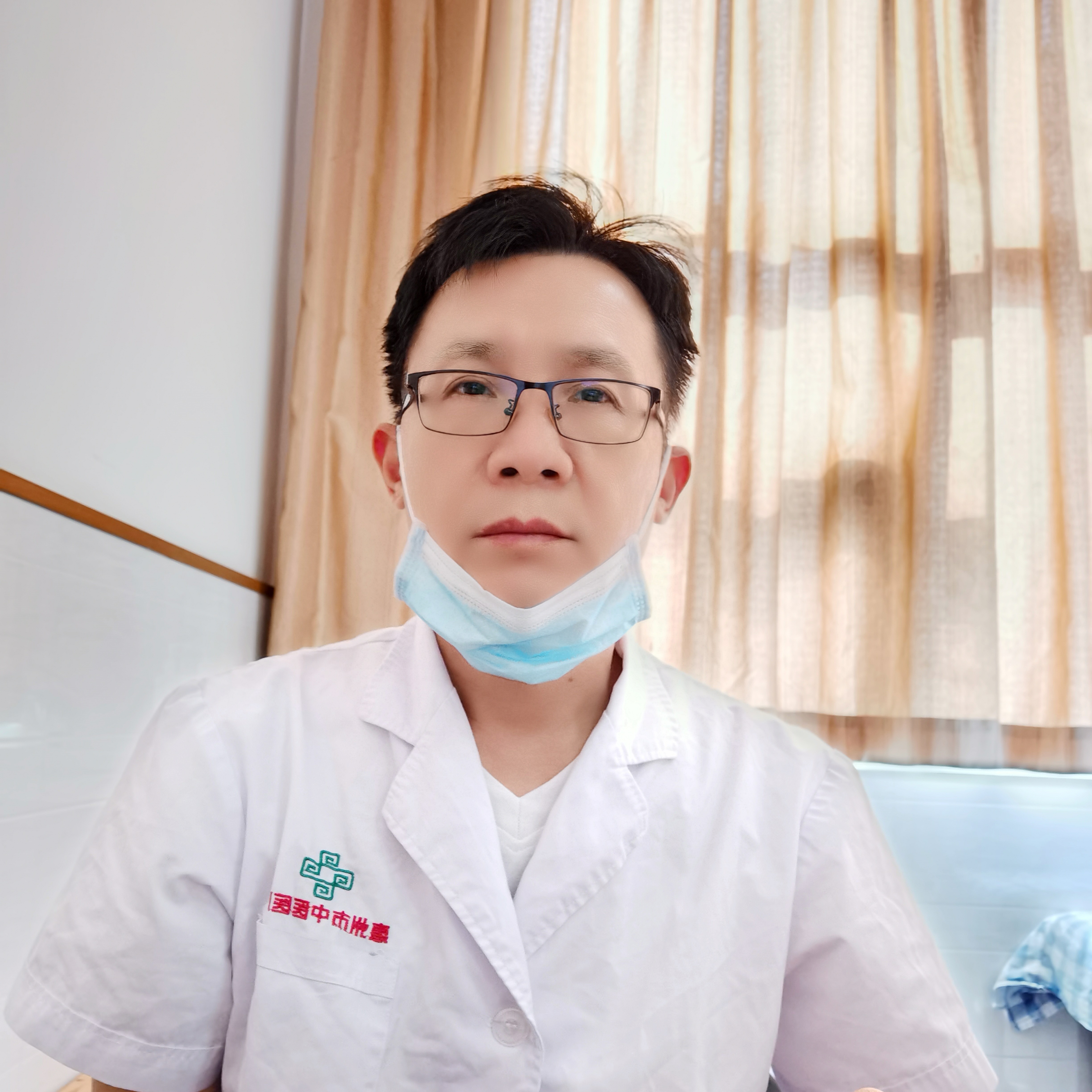 王德成