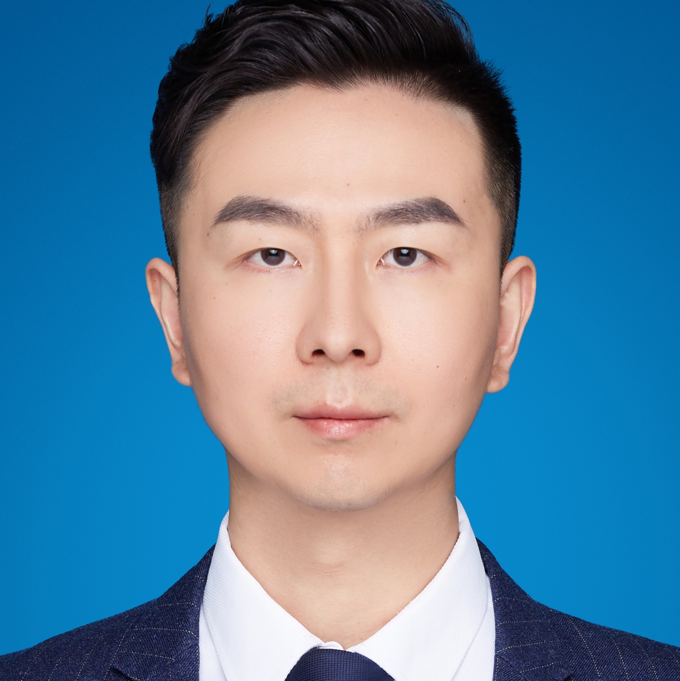 王俊