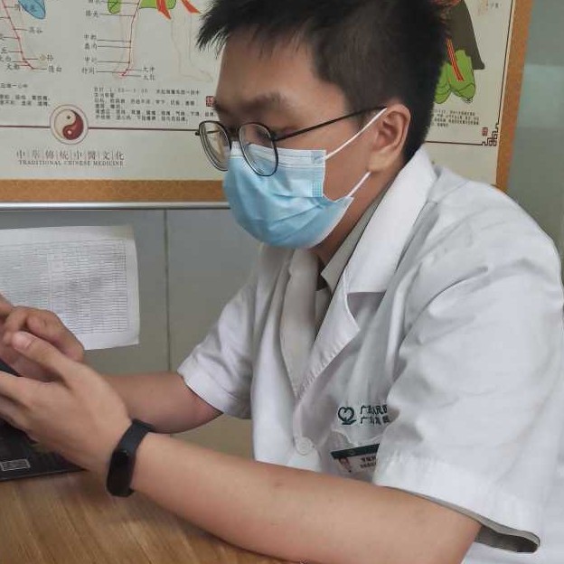 罗镇科