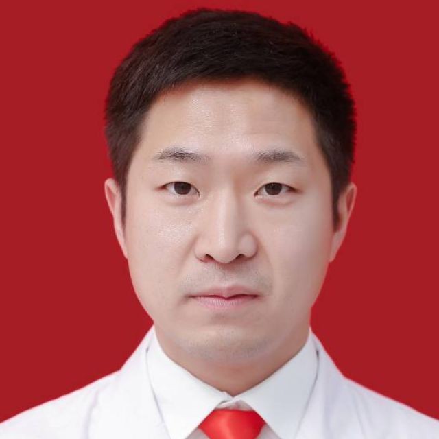 张芮斌