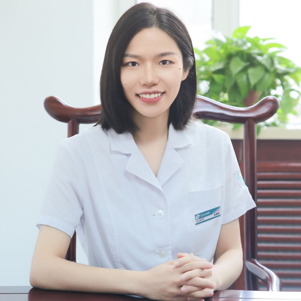 张雯执