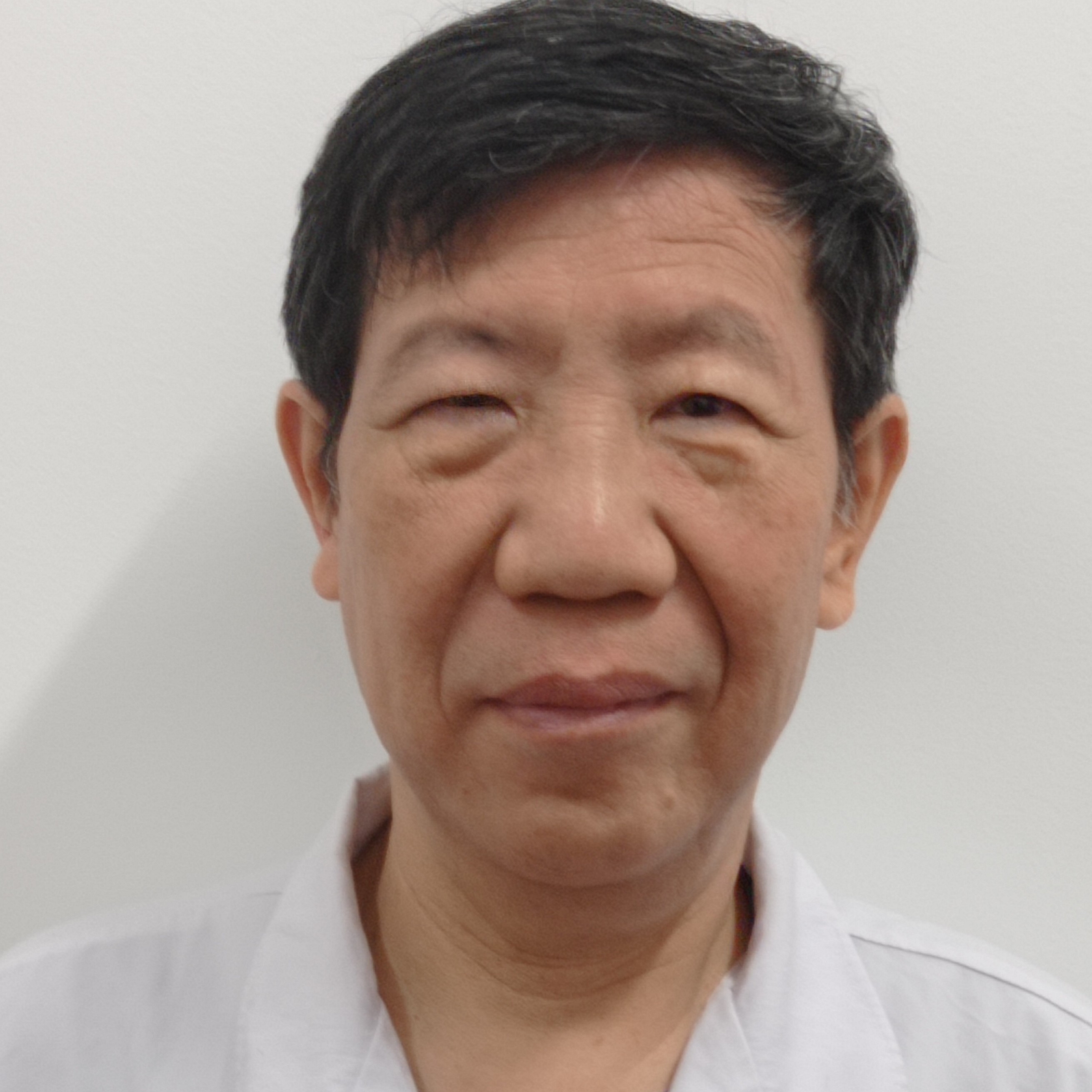 李山平