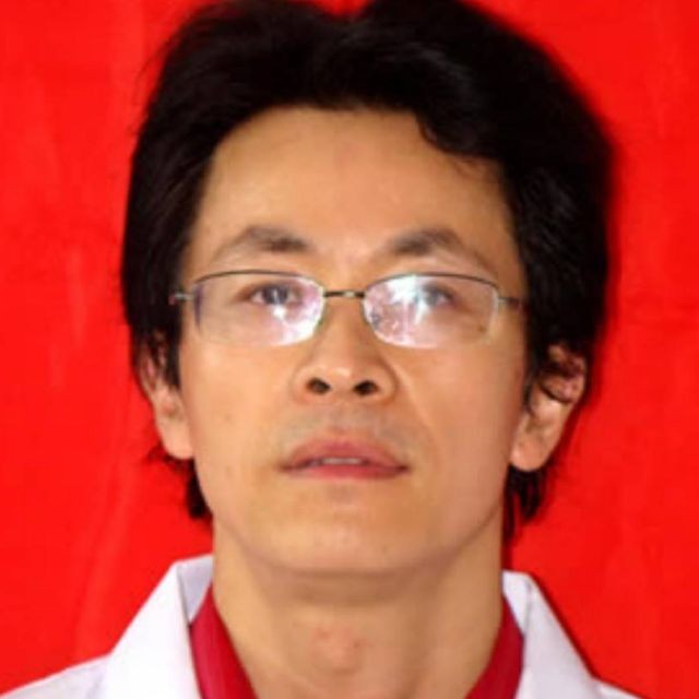 黄瑞群