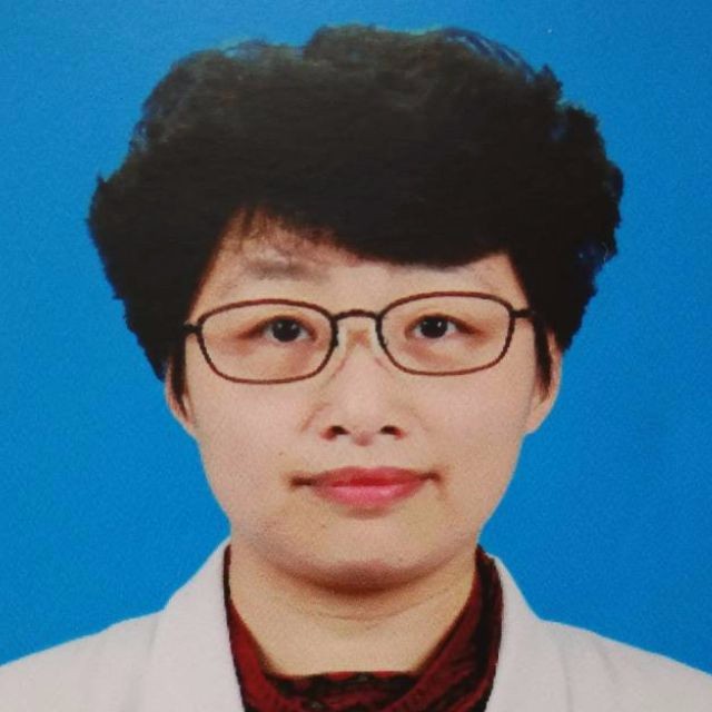 靳晶